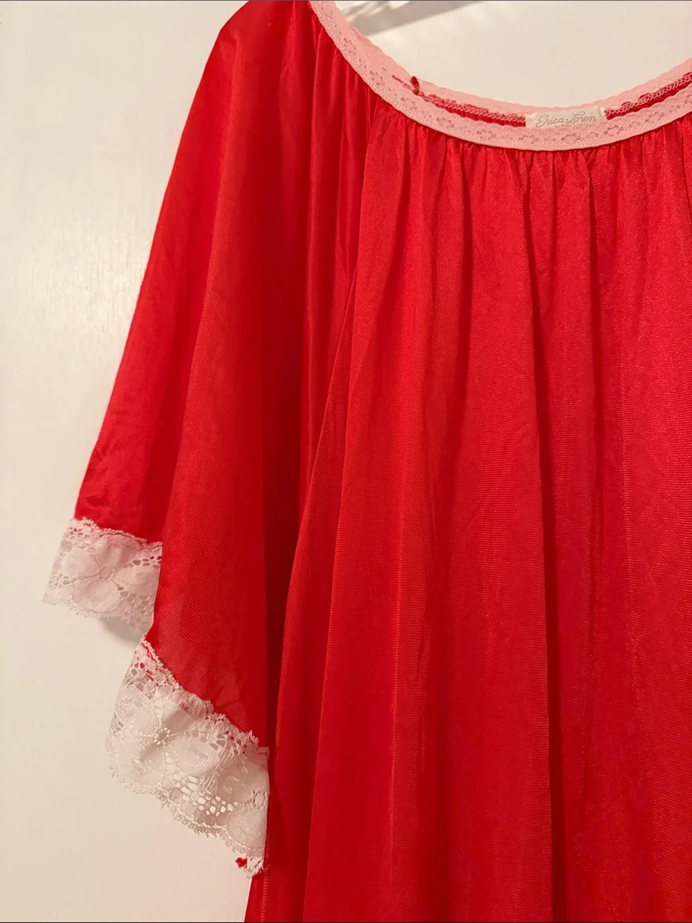 Vintage Erica Loren New York Red Nightgown White Lace OS One Size Flowy Retro - Picture 3 of 10